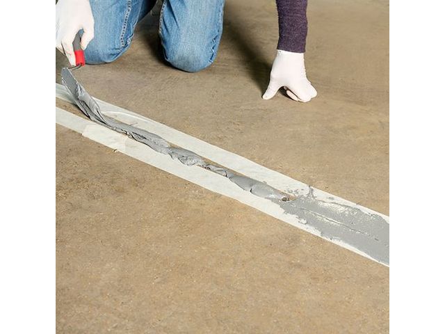 Flexibler Dehnfugen Mörtel - Beton Reparatur 